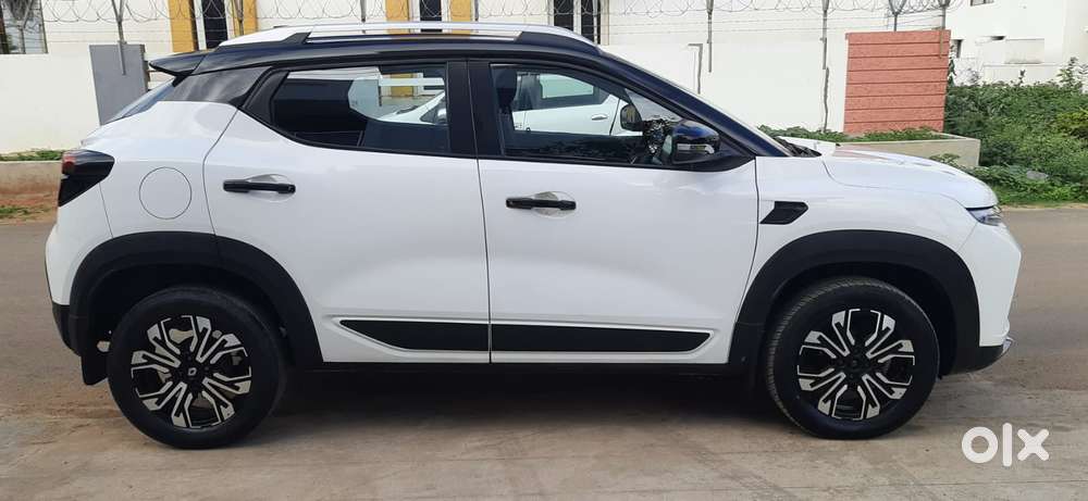 Renault Kiger, 2022, Petrol