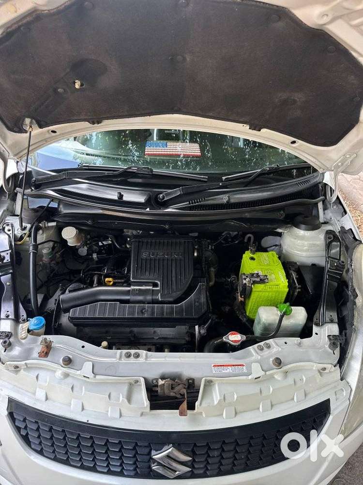 Maruti Suzuki Swift Vxi + Manual, 2013, Petrol