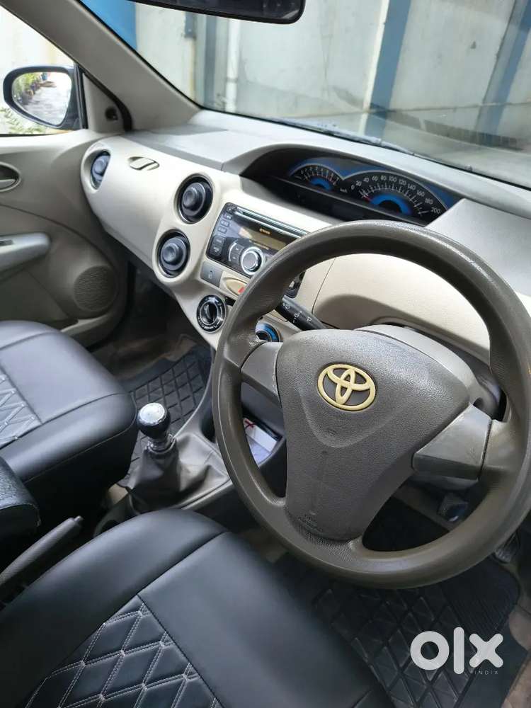 Toyota Etios Xclusive 2016