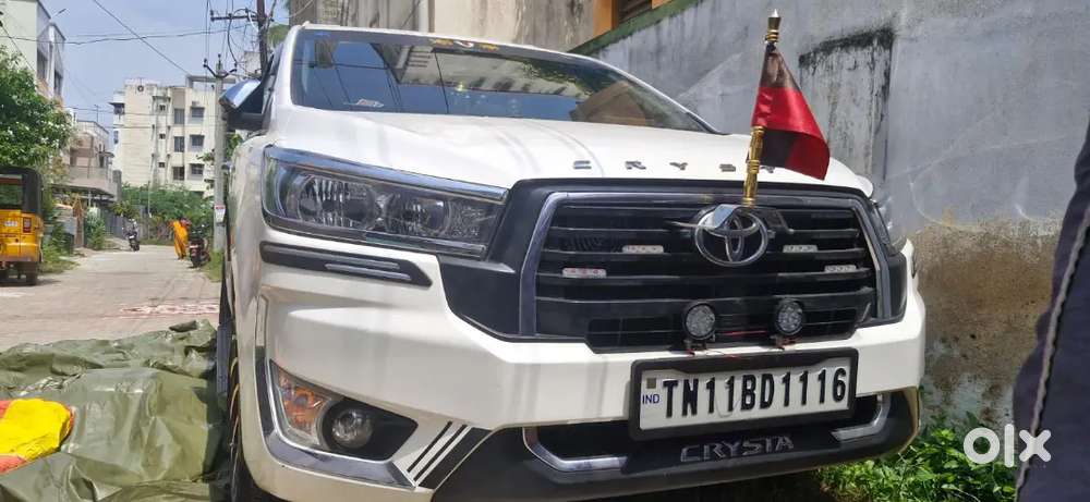 Toyota Innova Crysta 2023