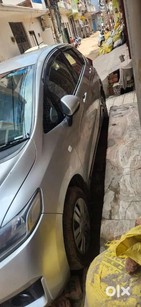 Honda Jazz पेट्रोल 2015