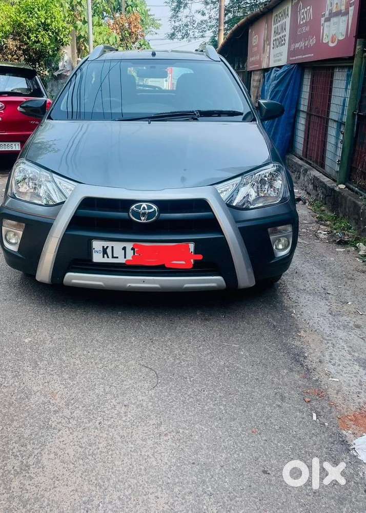 Toyota Etios Cross 2014