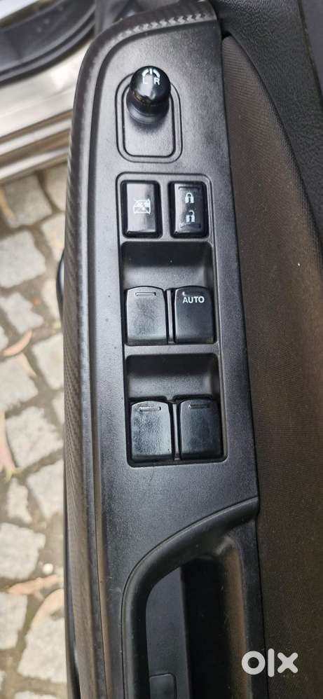 Maruti Suzuki Swift Vvt Vxi, 2021, Cng & Hybrids