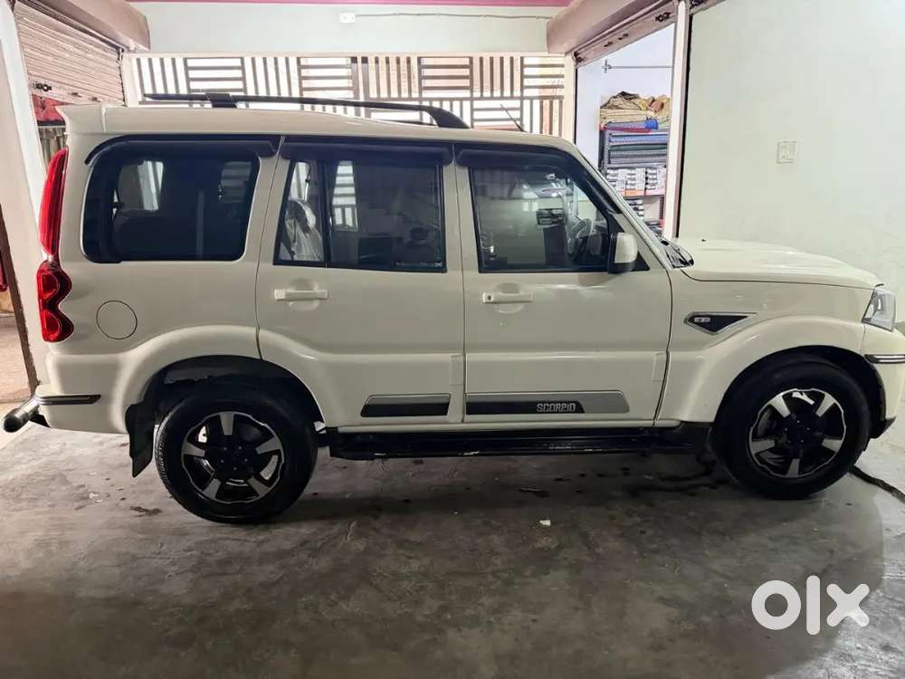 Mahindra Scorpio Classic 2024 Diesel Well Maintained