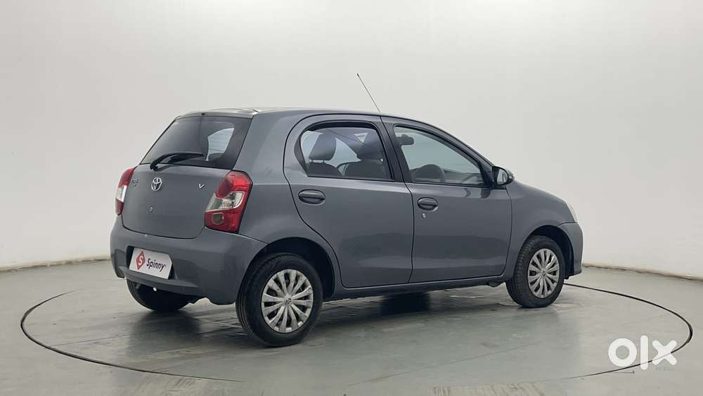 Toyota Etios Liva 2014-2016 V, 2016, Petrol