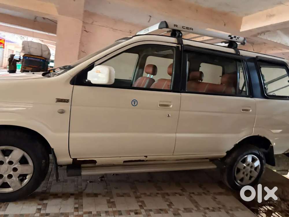 Chevrolet Tavera Ls Diesel 2015