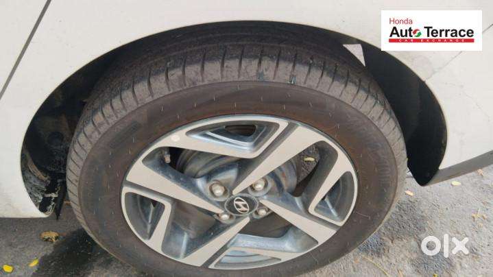 Hyundai Aura 1.0 Sx Plus Petrol, 2020, Petrol