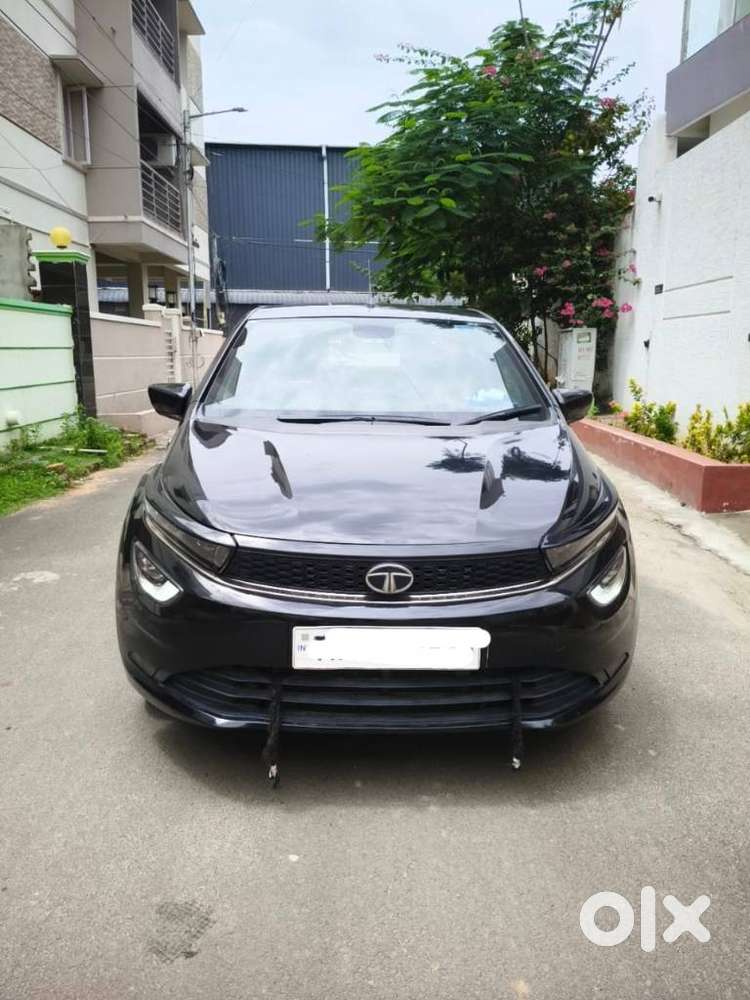 Tata Altroz 1.2 Xz Plus Dark Edition, 2022, Petrol