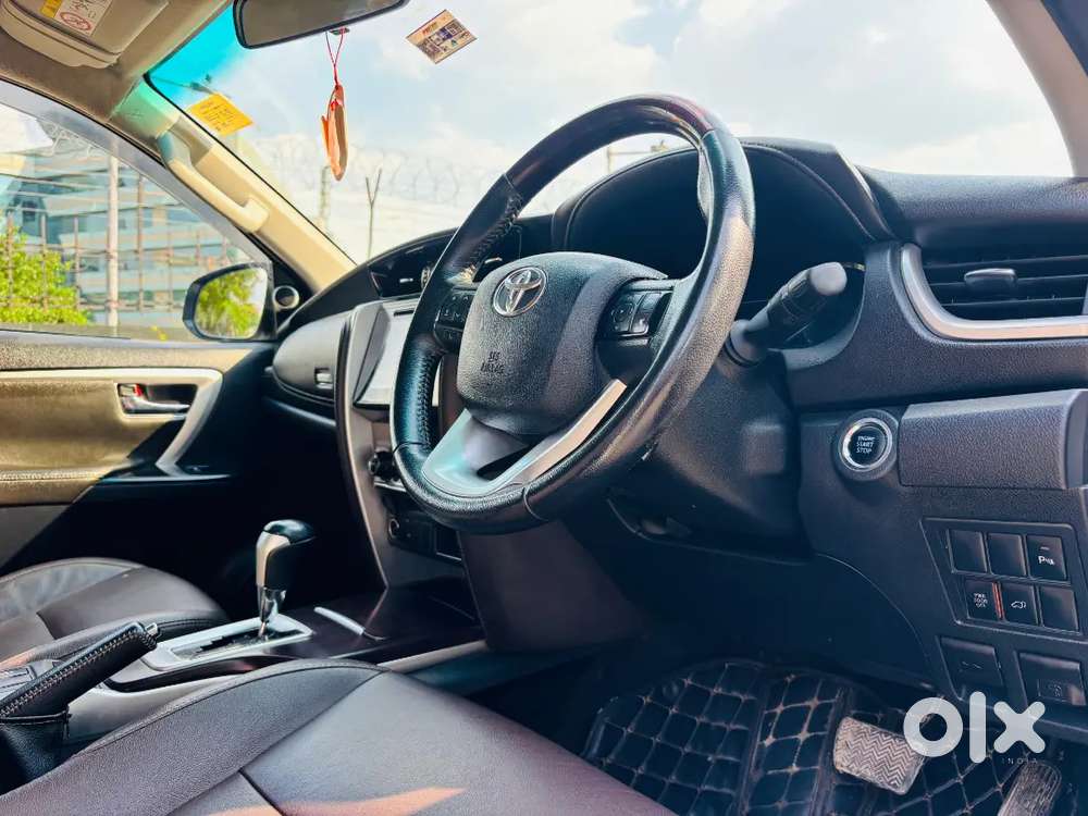 Toyota Fortuner 2018 Diesel 99000 Km Driven