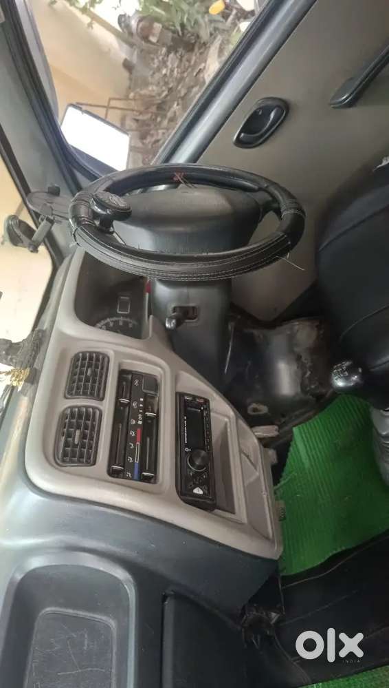 Maruti Suzuki Eeco 2010 Smiles Seater Standard