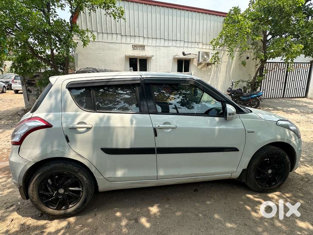 Maruti Suzuki Swift 2013 Diesel Well Maintained