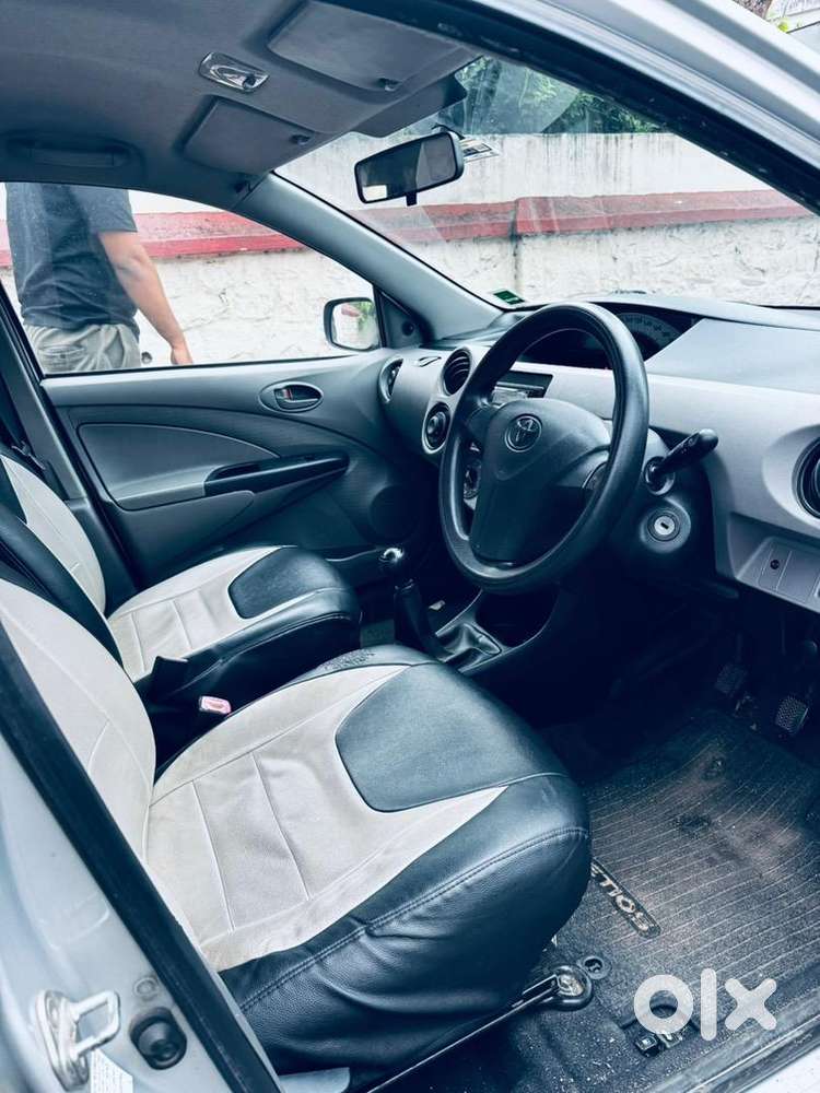 Toyota Etios 2011 Petrol 66000 Km Driven