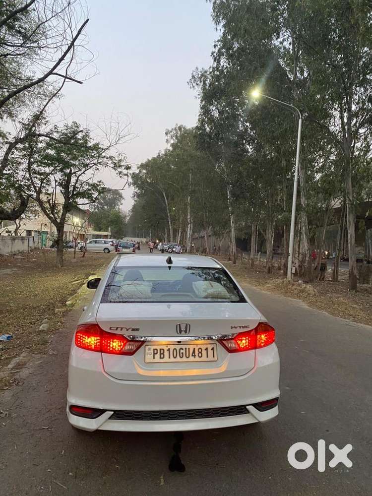 Honda Petrol Car 2018 Year With Service Record