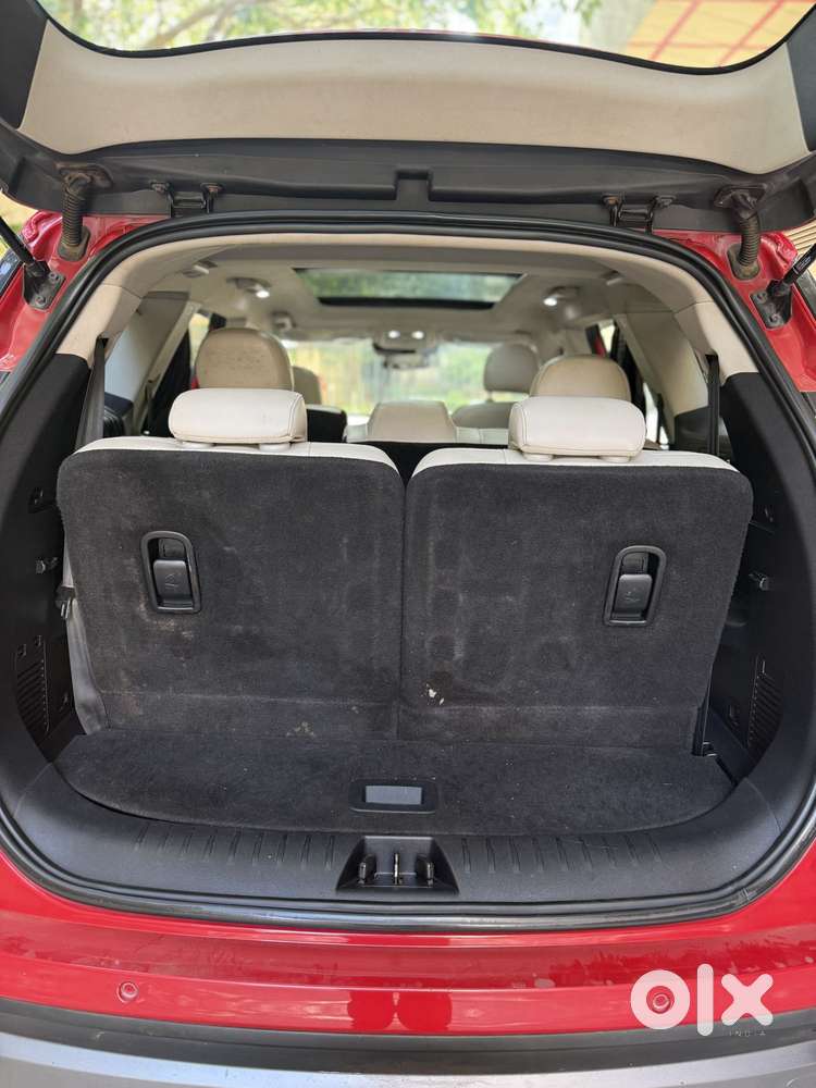 Mahindra Xuv700 2.2 Ax 7 Diesel At Str Awd, 2022, Diesel