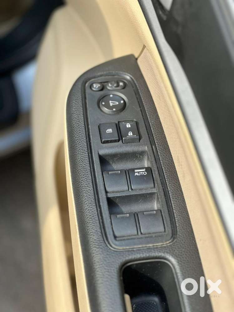 Honda Amaze 2nd Gen 2022 Petrol Well Maintained