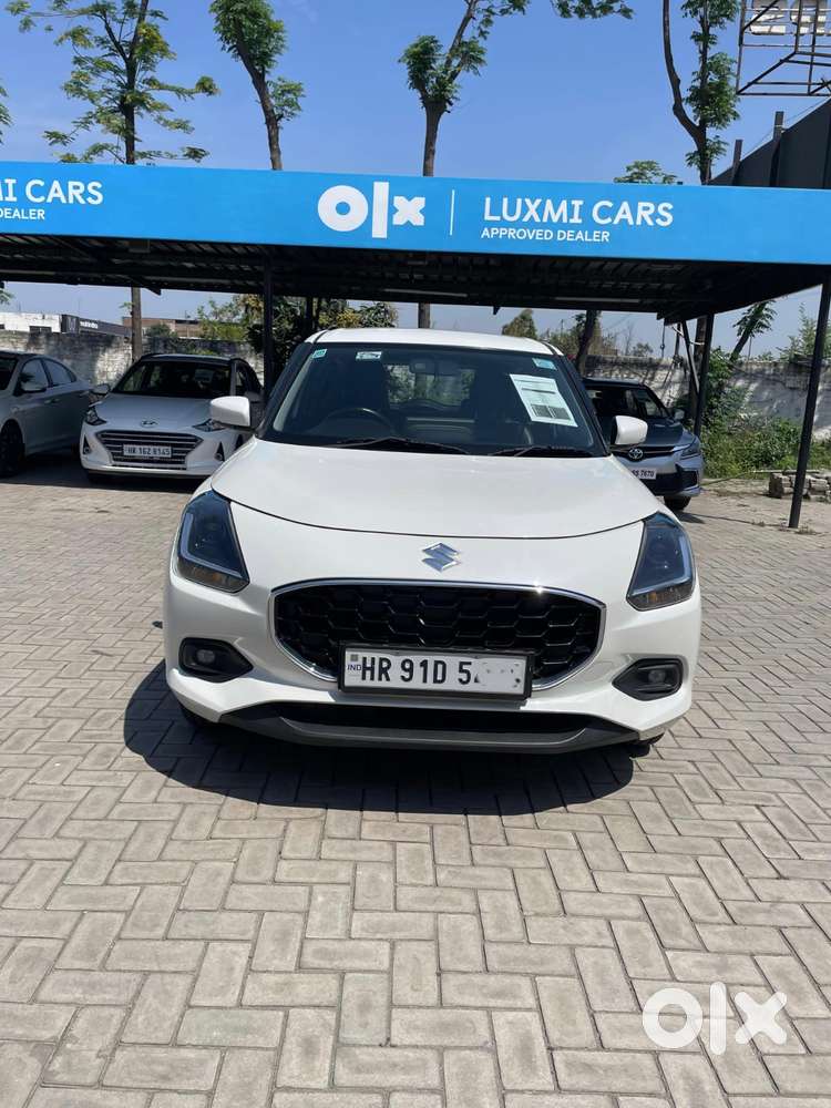 Maruti Suzuki Swift Vxi Optional, 2025, Petrol