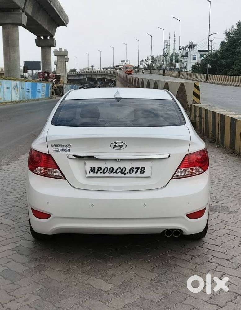 Hyundai Verna 1.4 Cx, 2015, Petrol