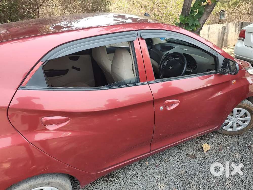 Hyundai Eon 2012 Petrol 70000 Km Driven