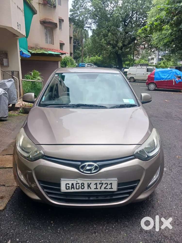 Hyundai I20 Sportz Automatic Petrol 2012