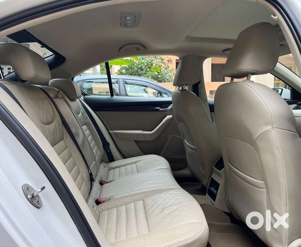 Skoda Octavia 2.0 Elegance Tdi Cr At, 2015, Diesel