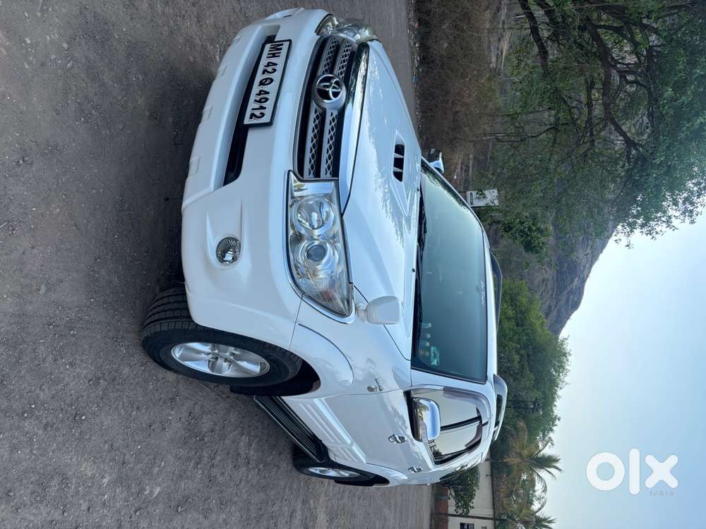 Toyota Fortuner 2011 Diesel Well Maintained