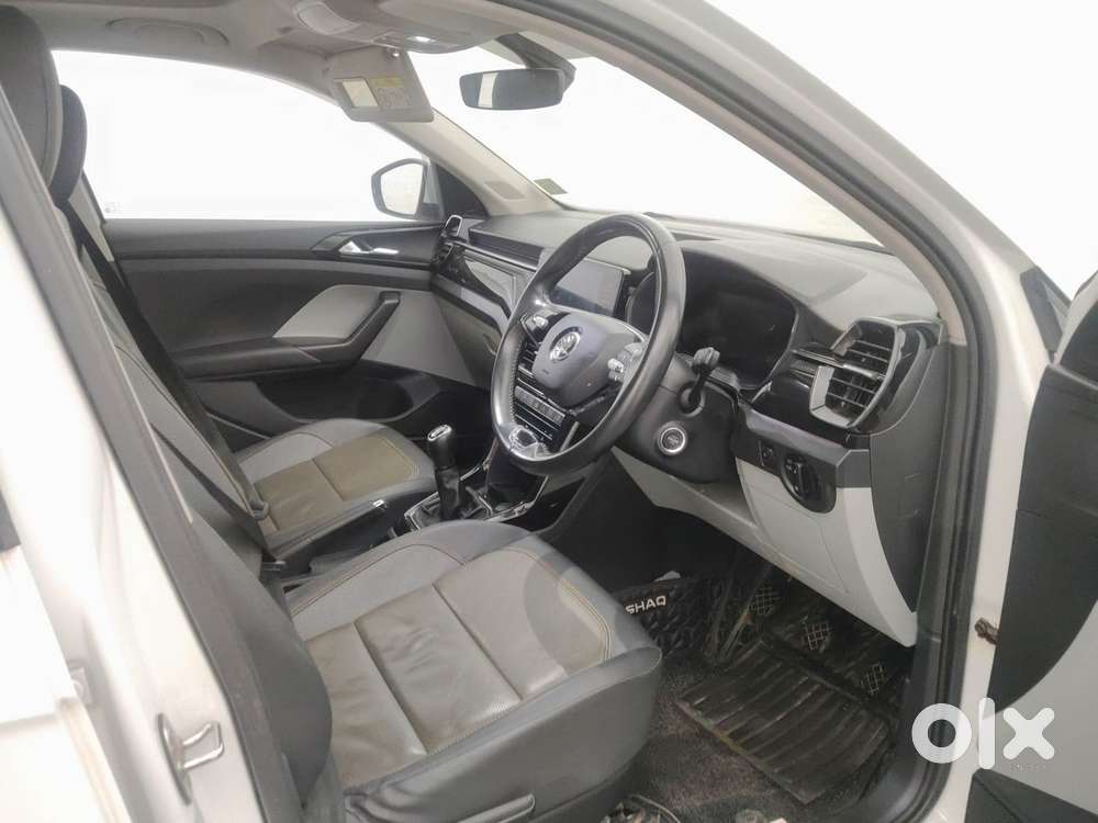 Skoda Kushaq Style 1.0l Tsi Mt, 2023, Petrol