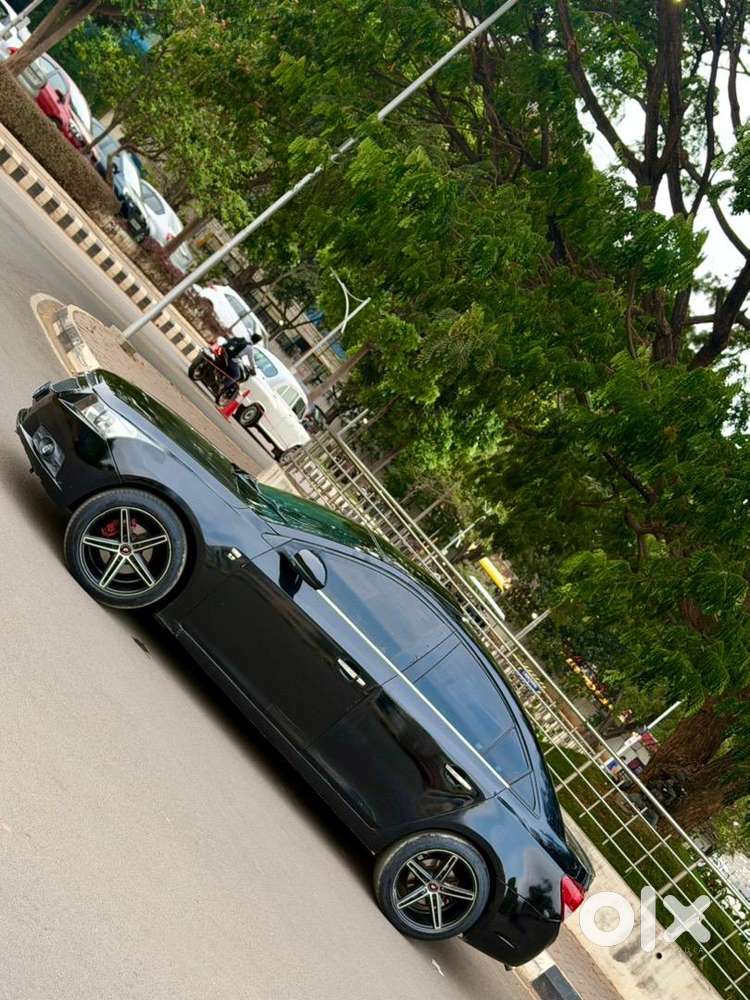 Chevrolet Cruze 2.0 Diesel With Additional Accessories  3-lakhs