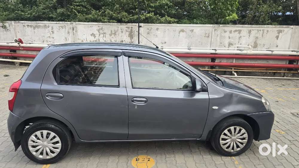 Toyota Etios Liva 2015 Petrol 81000 Km Driven
