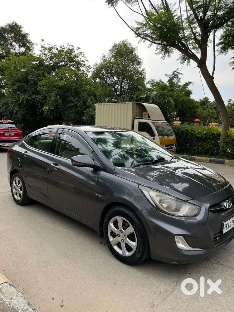Hyundai Verna 2012 Petrol 85000 Km Driven