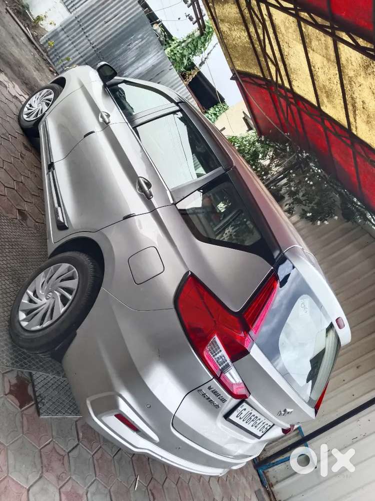 Maruti Suzuki Ertiga 2021 Petrol Company Cng