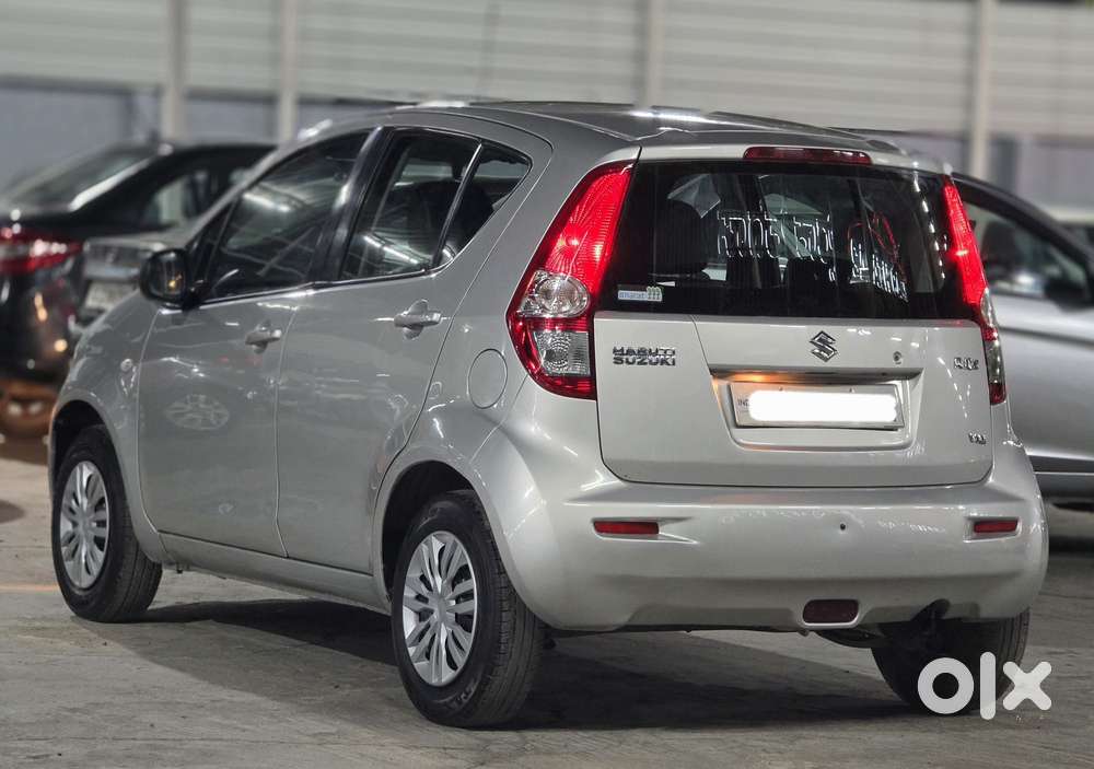 Maruti Suzuki Ritz Vxi, 2012, Petrol