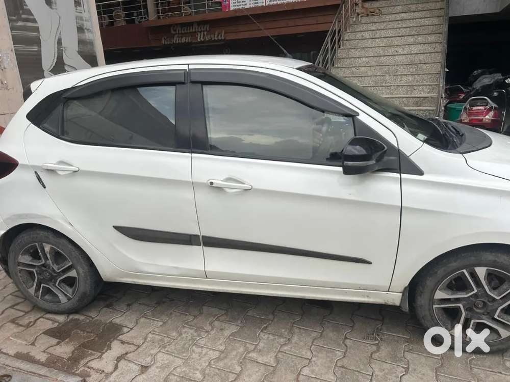 Tata Tiago 2023 Petrol Well Maintained