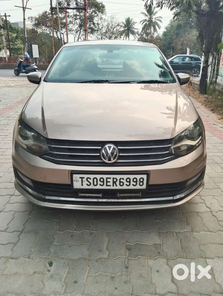 Volkswagen Vento 1.5 Highline Plus At 16 Alloy, 2017, Diesel