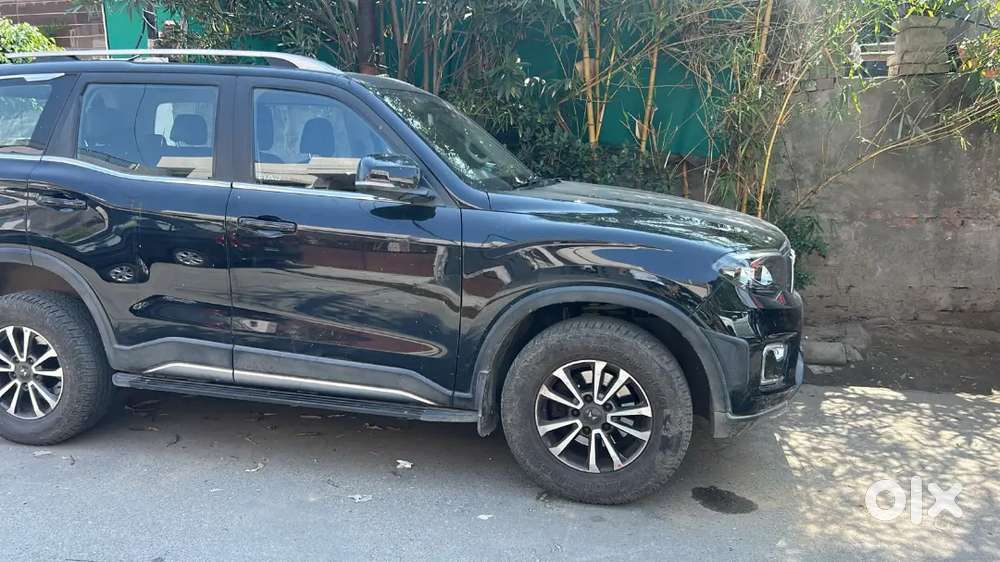 Mahindra Scorpio-n 2024 Diesel 28500 Km Driven