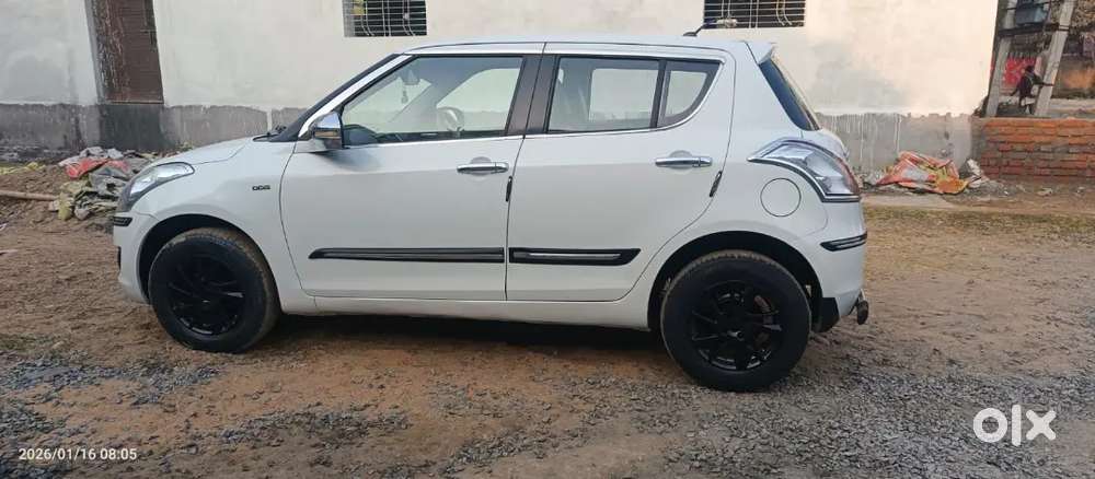 Maruti Suzuki Swift 2013 Diesel 108000 Km Driven