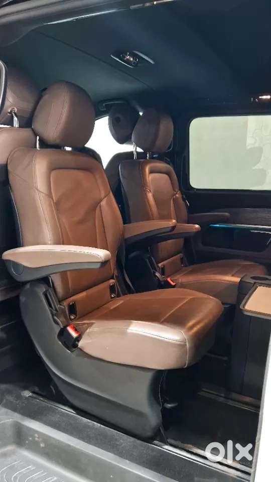 Mercedes-benz V-class 2.1 220 Expression Diesel At, 2019, Diesel