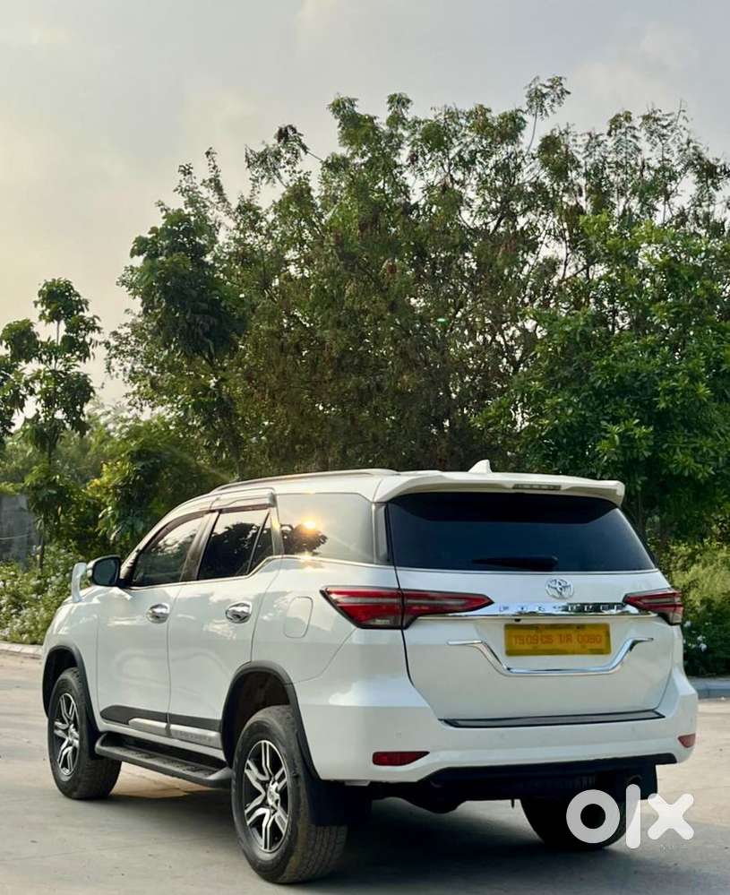 Toyota Fortuner 4x2 At 2.8 Diesel, 2021, Diesel