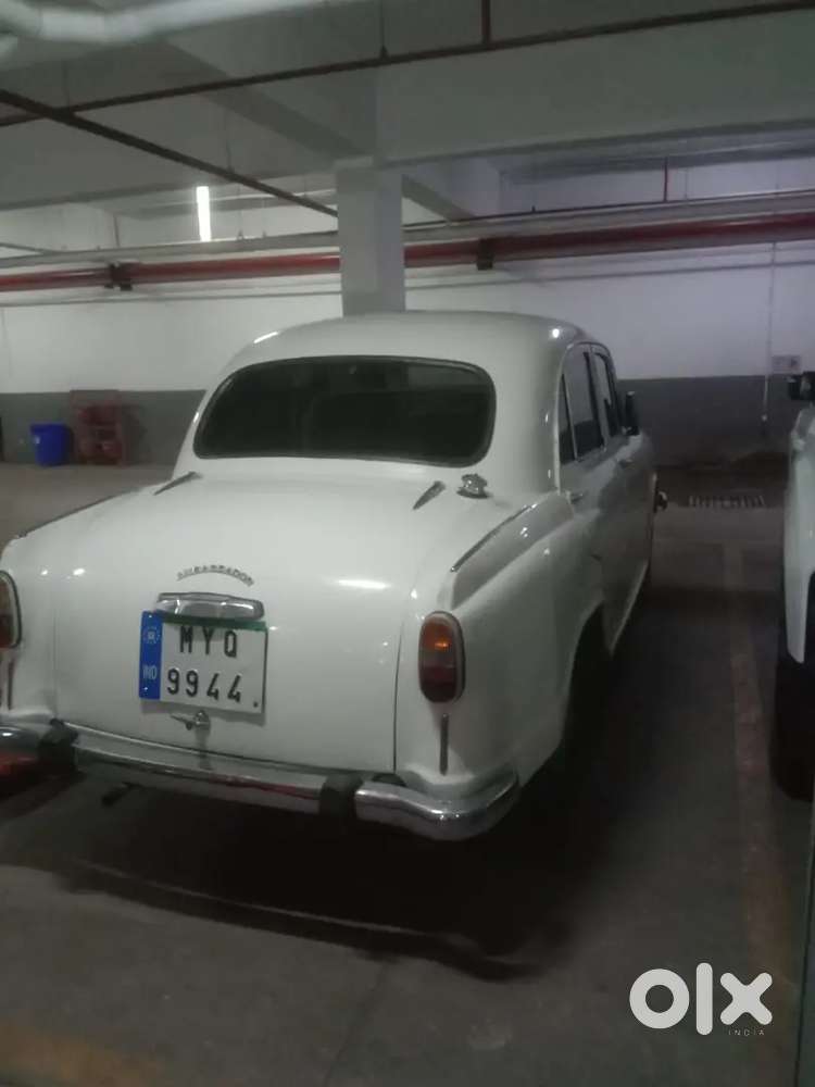 Vintage Ambassador Classic Petrol 1968