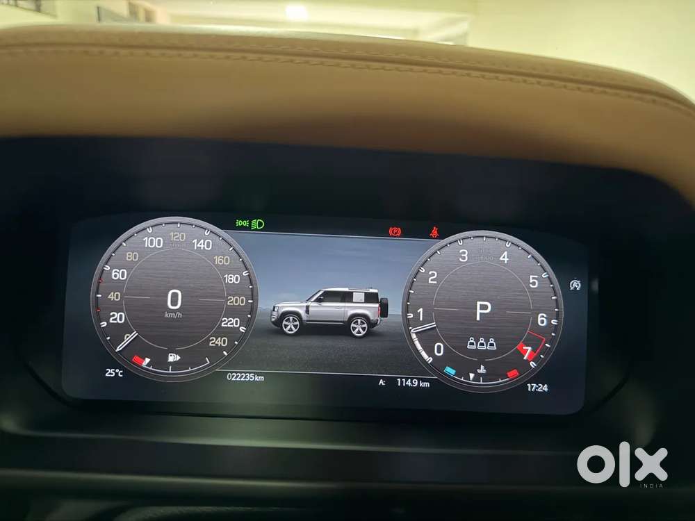 Land Rover Defender, 2023, Petrol