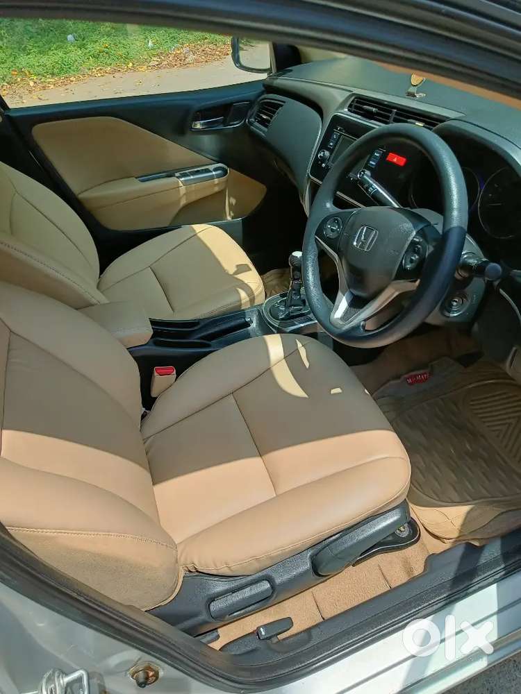 Honda City V Mt 2015 Silver