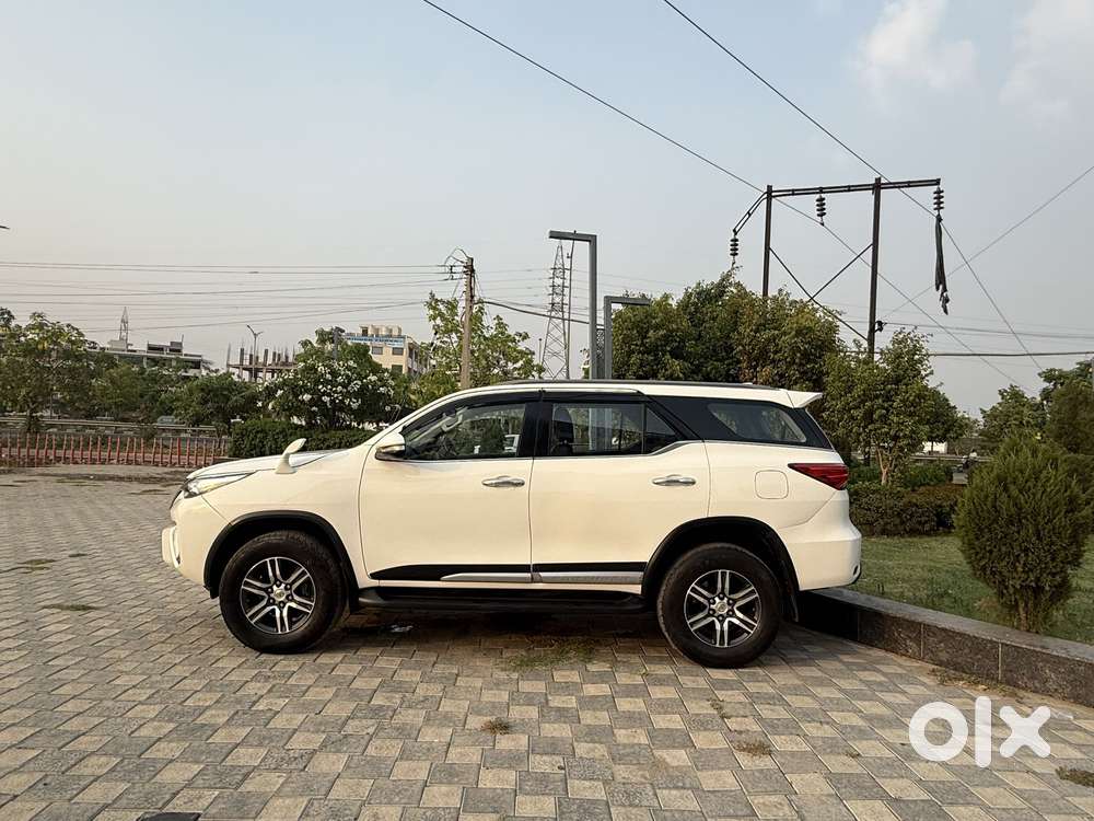 Toyota Fortuner 4x2 At 2.8 Diesel, 2017, Diesel