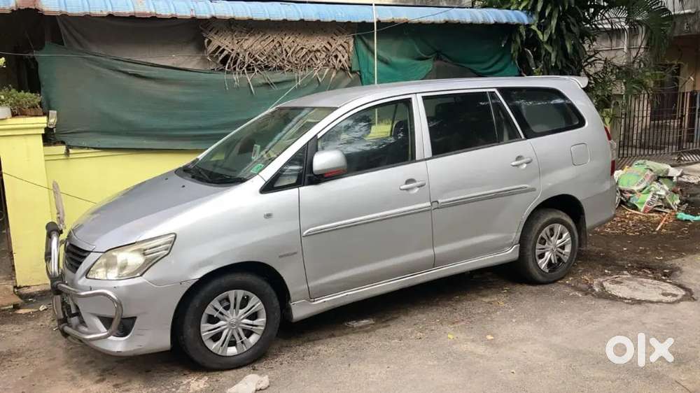 Toyota Innova 2012 Diesel 154000 Km Driven