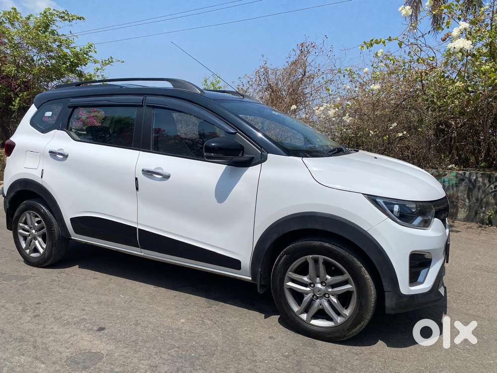 Renault Triber Rxz, 2024, Petrol