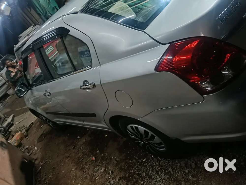 Maruti Suzuki Dzire 2010 Diesel 100000 Km Drive Full Condition