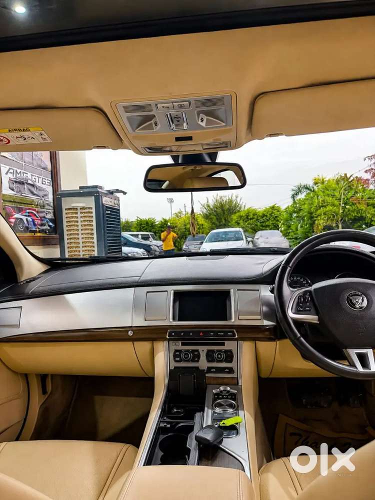 Jaguar Xf 2.2 Diesel 2016 Variant Vip Number