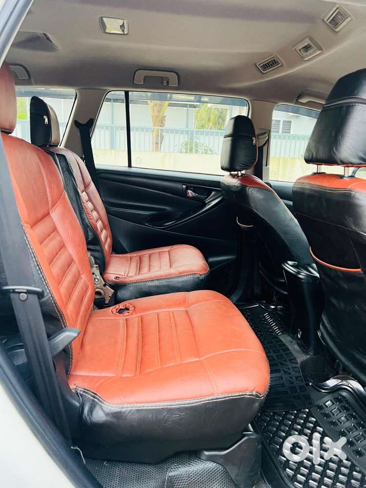 Toyota Innova Crysta 2.4 G Plus Mt, 2017, Diesel