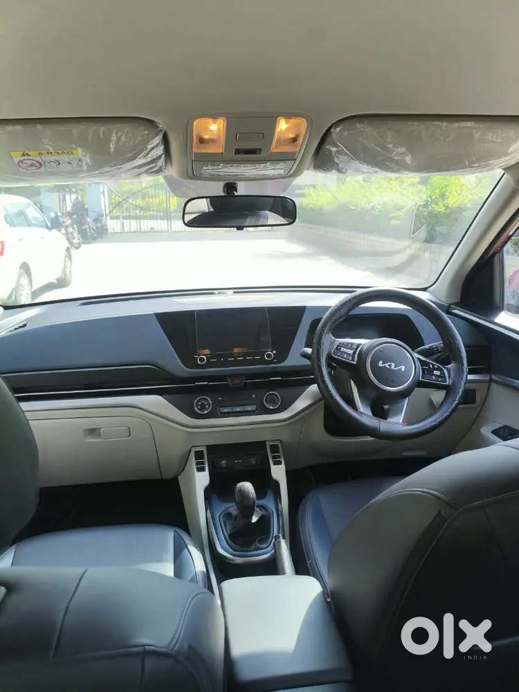 Kia Carens G1.6 Premium(o)7