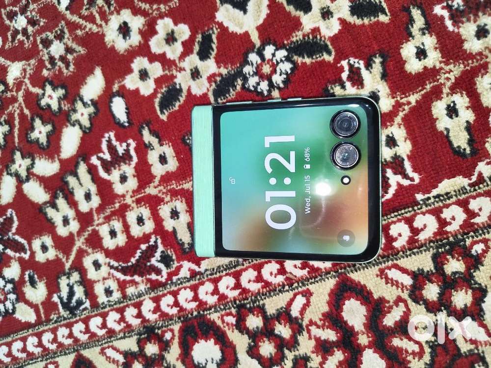Motorola razr 60