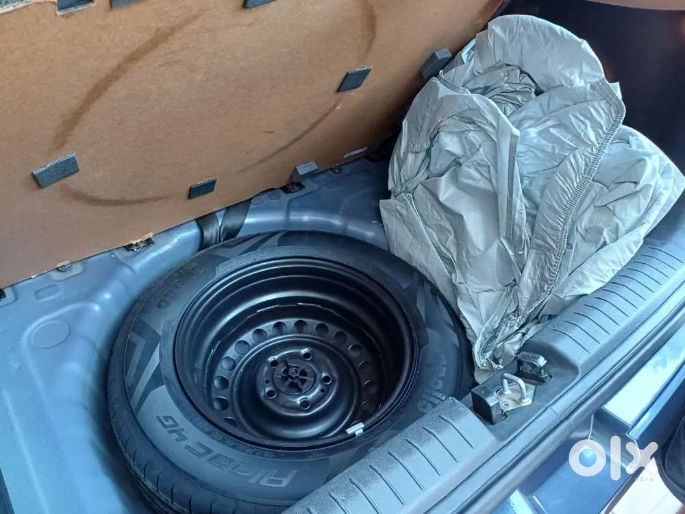 Hyundai Venue 2021 Petrol 41000 Km Driven