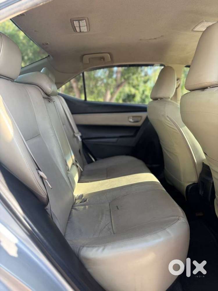 Toyota Corolla Altis 1.8 Vl, 2014, Petrol